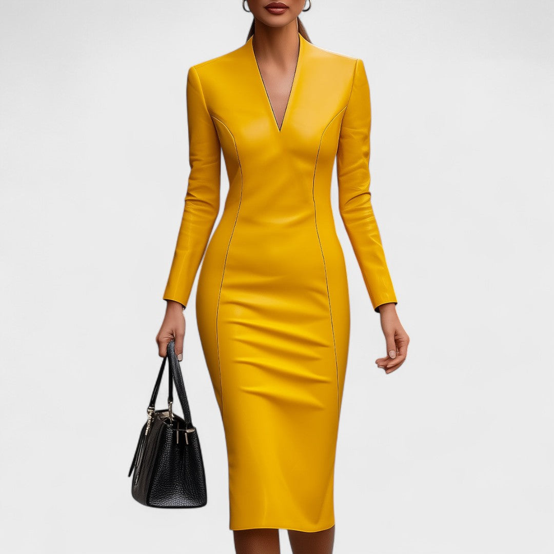 Lada - Oprijeta obleka iz umetnega usnja