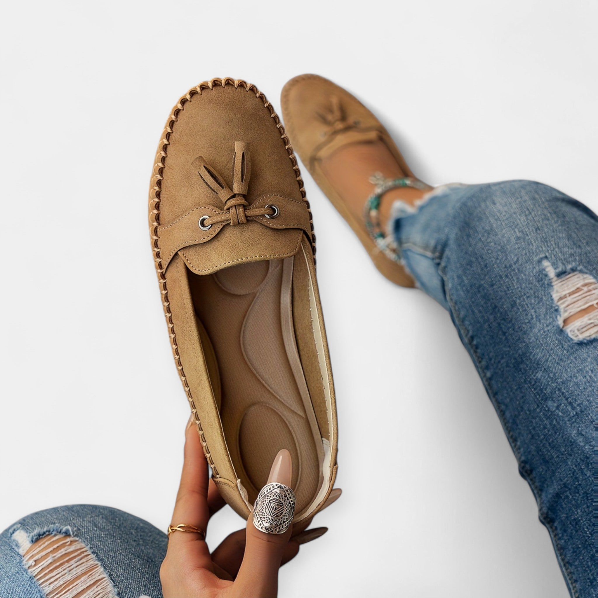 Baletne Čevlje z Mašnjo v Slogu