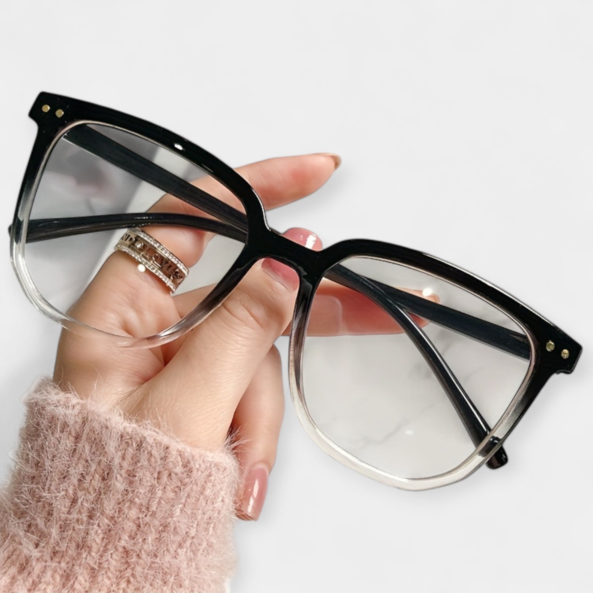 Kvadratna očala z zaščito pred modro svetlobo