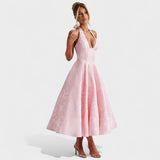 Julieta – Midi obleka s halter izrezom" could be rewritten as "Julieta – Midi obleka s halter vratnim izrezom.