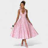 Julieta – Midi obleka s halter izrezom" could be rewritten as "Julieta – Midi obleka s halter vratnim izrezom.